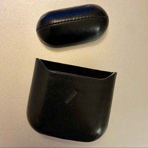 Native Union Black Leather AirPods Case